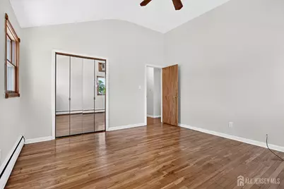 52 Jackson Avenue, Carteret, NJ 07008 - Photo 13