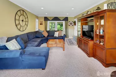 27 Sefton Cir Circle, Piscataway Township, NJ 08854 - Photo 9