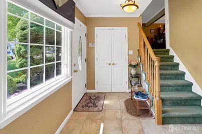 27 Sefton Cir Circle, Piscataway Township, NJ 08854 - Photo 5