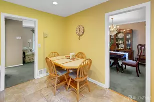 27 Sefton Cir Circle, Piscataway Township, NJ 08854 - Photo 17