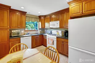 27 Sefton Cir Circle, Piscataway Township, NJ 08854 - Photo 19