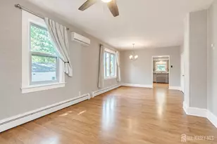 10 Jeff St, Edison, NJ 08837 - Photo 7