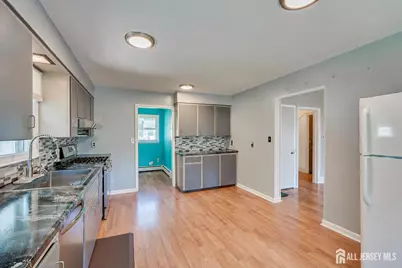 10 Jeff Street, Edison, NJ 08837 - Photo 13