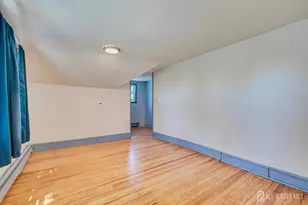 10 Jeff St, Edison, NJ 08837 - Photo 23