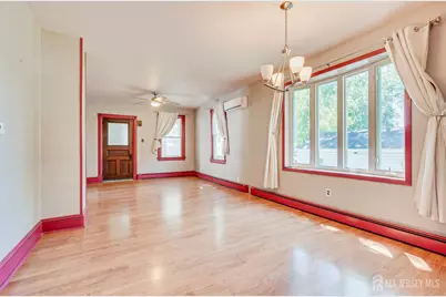 10 Jeff Street, Edison, NJ 08837 - Photo 9