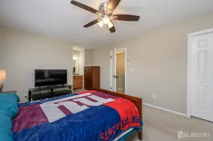 18 Holly Ct, Flemington, NJ 08822 - Photo 23