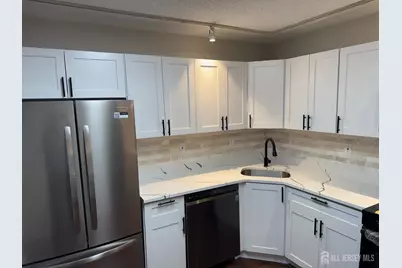 13 Dartmouth Way, North Brunswick Township, NJ 08902 - Photo 3