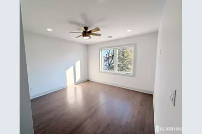 46 Foyer Street, Edison, NJ 08817 - Photo 9