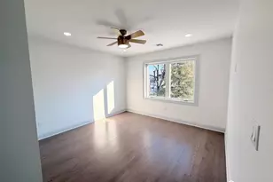 46 Foyer St, Edison, NJ 08817 - Photo 9