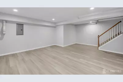 160 Hillside Avenue, Piscataway Township, NJ 08854 - Photo 23