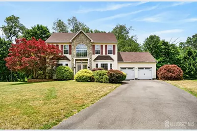 10 Whispering Pines Way, Piscataway Township, NJ 08854 - Photo 3