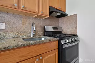331 Watson Ave, Perth Amboy, NJ 08861 - Photo 15