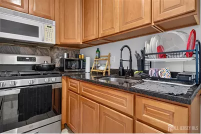 331 Watson Avenue, Perth Amboy, NJ 08861 - Photo 3