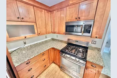 17 Reid Way, Freehold, NJ 07728 - Photo 15