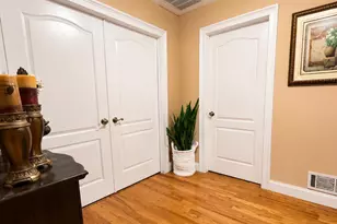 402 Thomas St, Perth Amboy, NJ 08861 - Photo 5