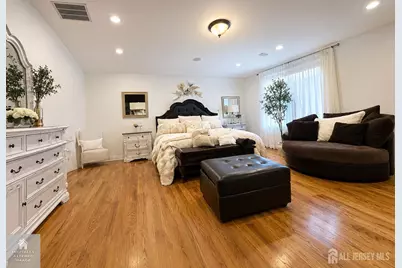 402 Thomas Street, Perth Amboy, NJ 08861 - Photo 35