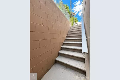 402 Thomas Street, Perth Amboy, NJ 08861 - Photo 27