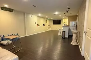 402 Thomas St, Perth Amboy, NJ 08861 - Photo 37