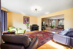 41 Addington Ct, East Brunswick Township, NJ 08816 - Photo 5