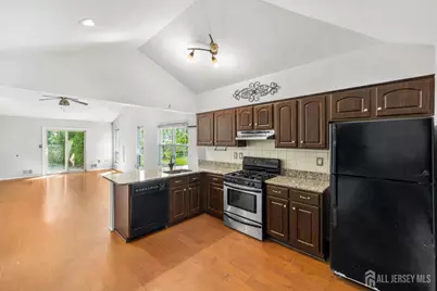 58 Beacon Place, Robbinsville, NJ 08691 - Photo 7