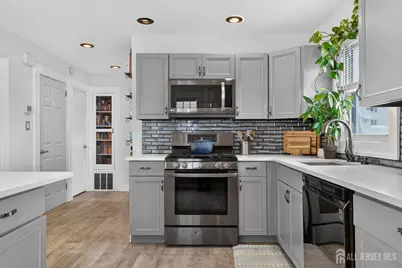 28 Wagner Street, Fords, NJ 08863 - Photo 11