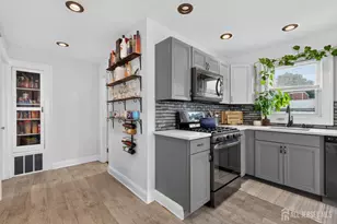 28 Wagner St, Fords, NJ 08863 - Photo 13