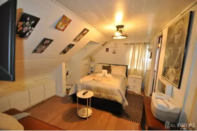 20 Maine Avenue, Carteret, NJ 07008 - Photo 29