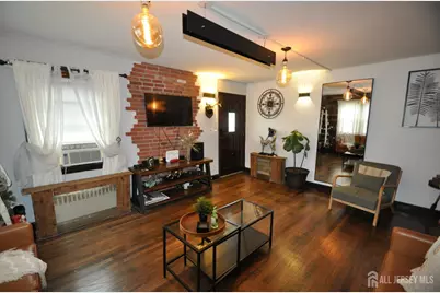 20 Maine Avenue, Carteret, NJ 07008 - Photo 11