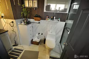 20 Maine Ave, Carteret, NJ 07008 - Photo 37