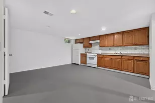 2 Oakwood Pl, North Brunswick Township, NJ 08902 - Photo 25