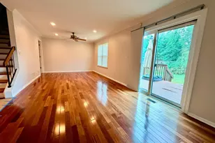 12 Dogwood Dr, Edison, NJ 08820 - Photo 3