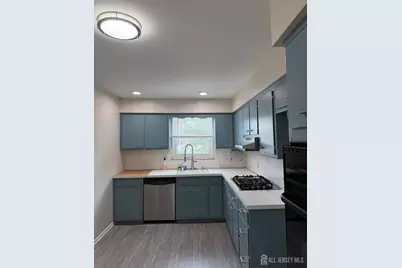 2518 Spruce Street, Union Township, NJ 07083 - Photo 3