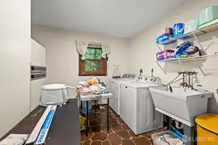 4 Liberty Bell Ct, East Brunswick Township, NJ 08816 - Photo 17