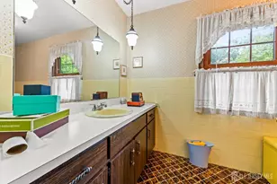 4 Liberty Bell Ct, East Brunswick Township, NJ 08816 - Photo 23