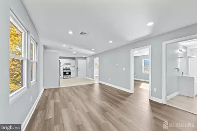 245 William Street #B, Piscataway Township, NJ 08854 - Photo 3