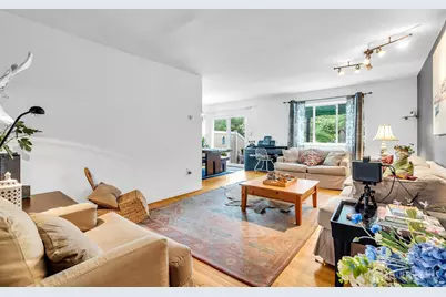 168 Thoreau Drive, Plainsboro Township, NJ 08536 - Photo 5