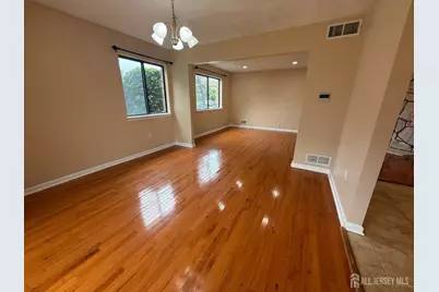 1302 Edison Glen Terrace, Edison, NJ 08837 - Photo 3