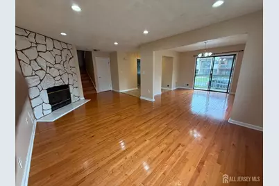 1302 Edison Glen Terrace, Edison, NJ 08837 - Photo 5
