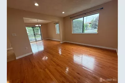 1302 Edison Glen Terrace, Edison, NJ 08837 - Photo 7