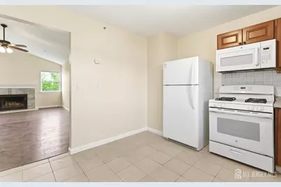 194 Bexley Lane, Piscataway Township, NJ 08854 - Photo 9