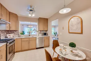 12 Springwood Ct, South Brunswick Township, NJ 08540 - Photo 11