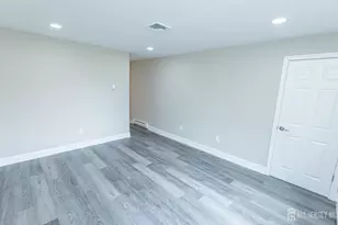 96 Salix Plaza, Monroe Township, NJ 08831 - Photo 13