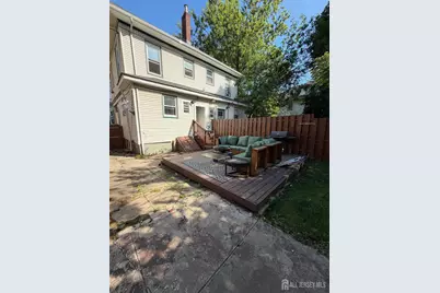 1056 Hunterdon Street #1056, Newark, NJ 07112 - Photo 5