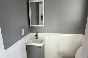 1056 Hunterdon St, Newark, NJ 07112 - Photo 3