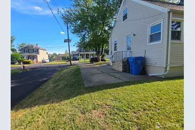 98 Craske Street, Woodbridge Township, NJ 07095 - Photo 21