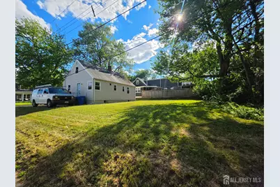 98 Craske Street, Woodbridge Township, NJ 07095 - Photo 23