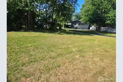 98 Craske Street, Woodbridge Township, NJ 07095 - Photo 25