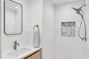 6 Plz de Las Flores, Freehold, NJ 07728 - Photo 25