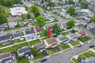 95 Pine St, Iselin, NJ 08830 - Photo 33