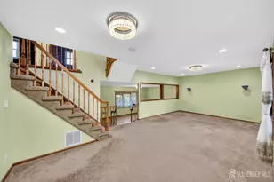 95 Pine St, Iselin, NJ 08830 - Photo 7